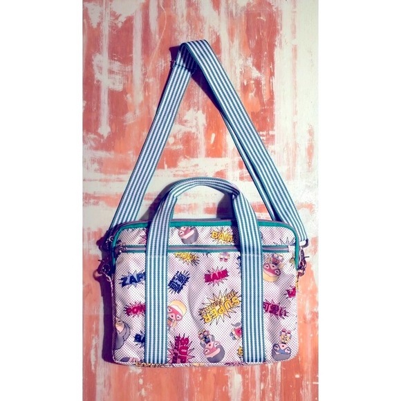 Harajuku Lovers ‘Super Hot Female’ Shoulder Bag - Picture 6 of 16